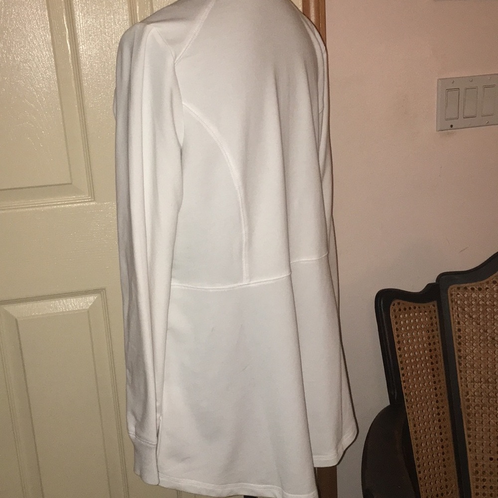 Jacket - Picture 3 of 4